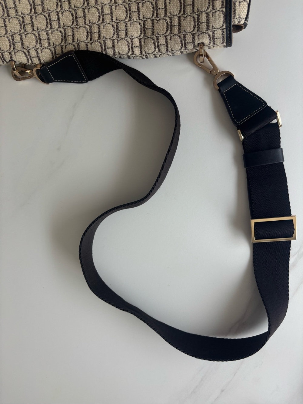 Carolina Herrera Beige & Black CH Monogram Crossbody Vintage - Picture 9 of 10